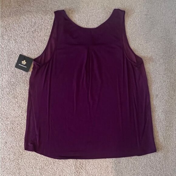 Fortune + Ivy Lighton Zip Detail Mixed matetial Blouse in burgundy plum color - Picture 3 of 5